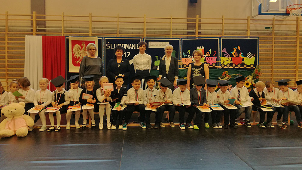 Oto nadeszła pora taka – by ucznia zrobić z przedszkolaka