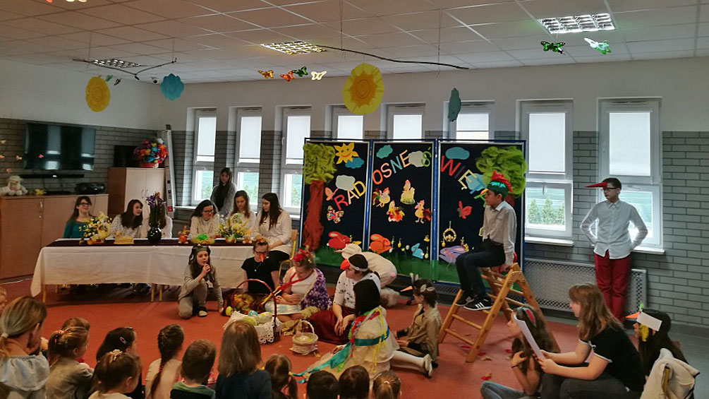 Wielkanocny poranek w Zespole Szkolno-Przedszkolnym w Leśniakowiźnie „Radosne Święta”